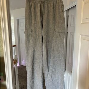Old Navy Wide Leg Cargo Sweatpants Women's